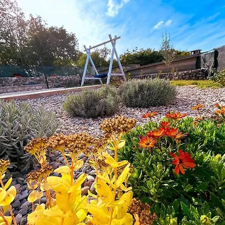 בית נופש Valeo לאבין