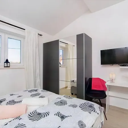 Valeo Holiday home